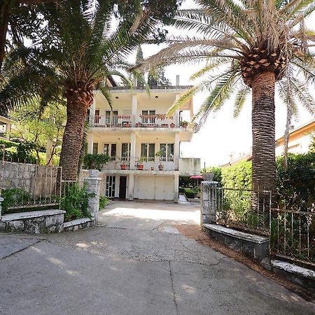 Apartment Garden Kotor Exterior photo